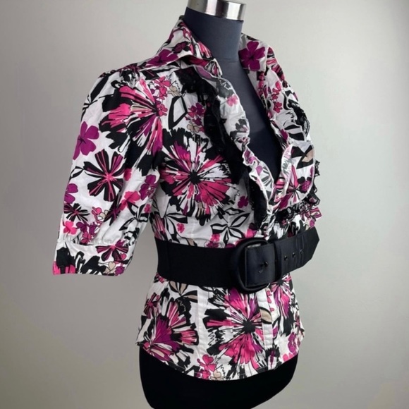 Bebe Floral Print Pink Multicolor Ruffle Layered Collar Belted V-Neck Blouse - Picture 7 of 11